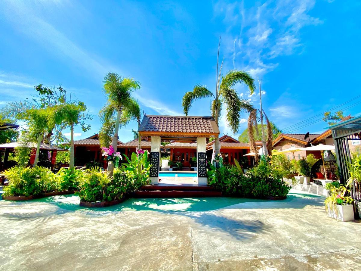 Khum Lanna Boutique Hotel Sisaket Exterior foto