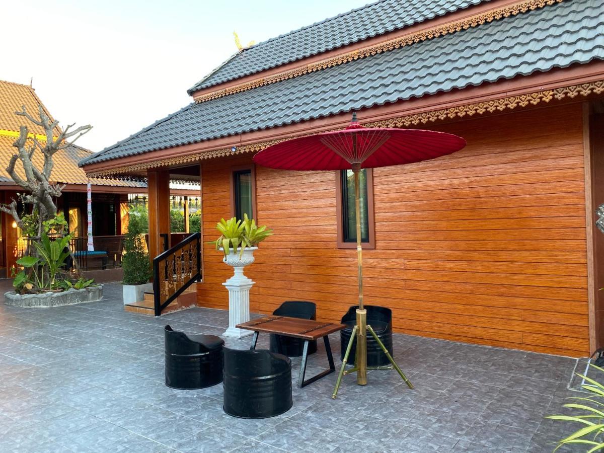 Khum Lanna Boutique Hotel Sisaket Exterior foto