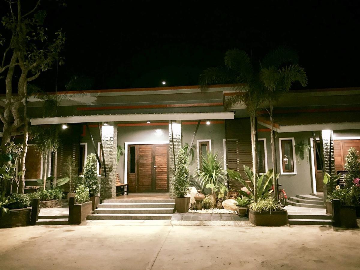 Khum Lanna Boutique Hotel Sisaket Exterior foto